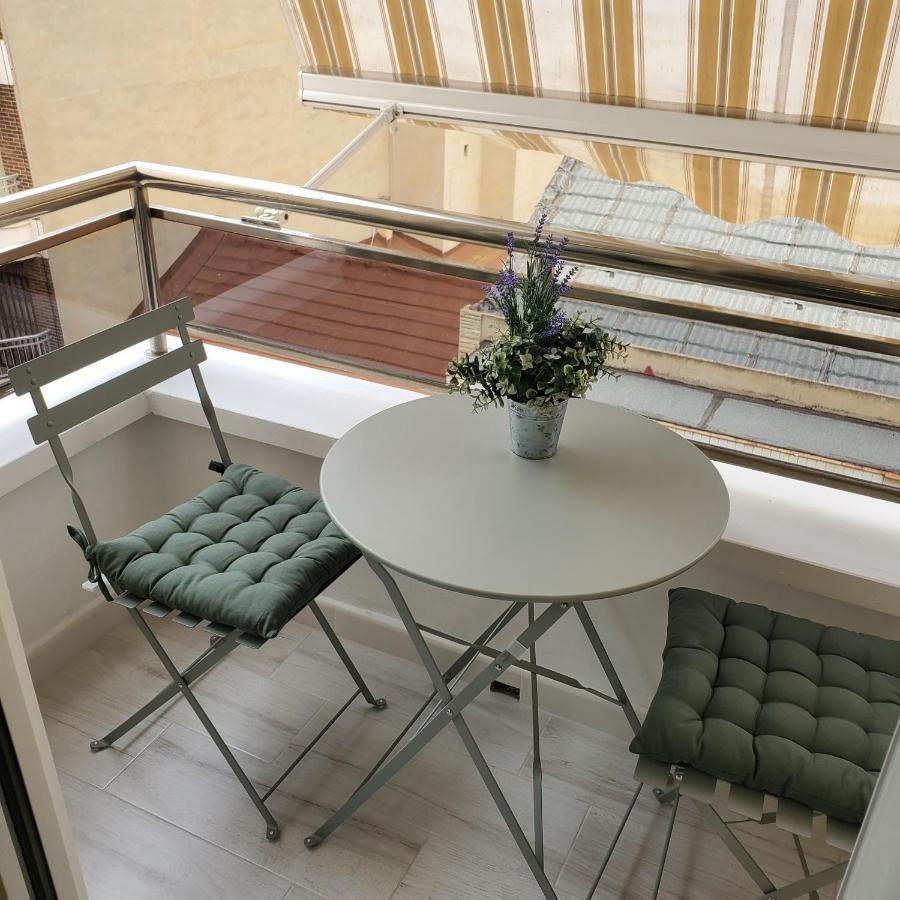 Stay In Torrevieja Cozy City & Sea Esterno foto